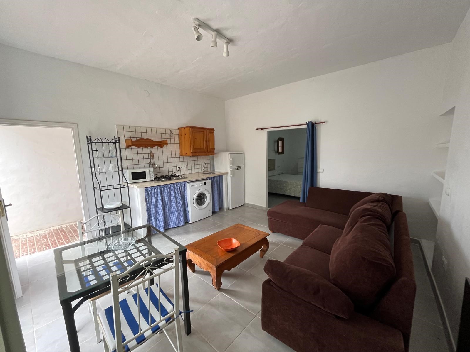 villa_01718_ori_02.jpg
