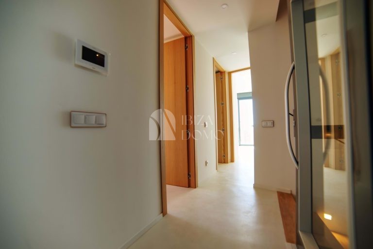 1935d136-dd01-4560-8423-0ae149fbad51.jpg